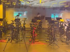 -TANGO LIVEHOUSE动感单车(巴黎春天店)