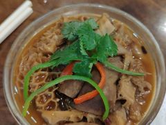 萝卜焖牛杂-澳门西南饭店·粤菜·茶市·手工点心(华海路店)