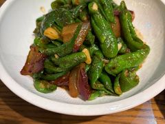 -黄泥岗·地道湖北菜(奥特莱斯店)