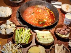 -赵美丽·重庆社区火锅·直营店(火车东站·中豪国际店)