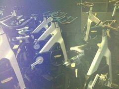 -W FITNESS 威尔仕健身·游泳(七宝店)