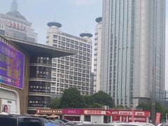 -梦之岛百货(水晶城店)