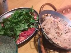 -洱火云南酸菜牛肉火锅(石景山当代商城店)