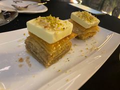 -Efes Turkish & Mediterranean Cuisine 艾菲斯餐厅(陆家嘴店)