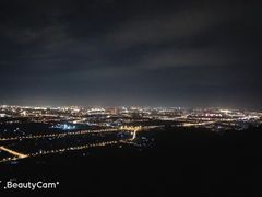-鬼笑石后山停车场