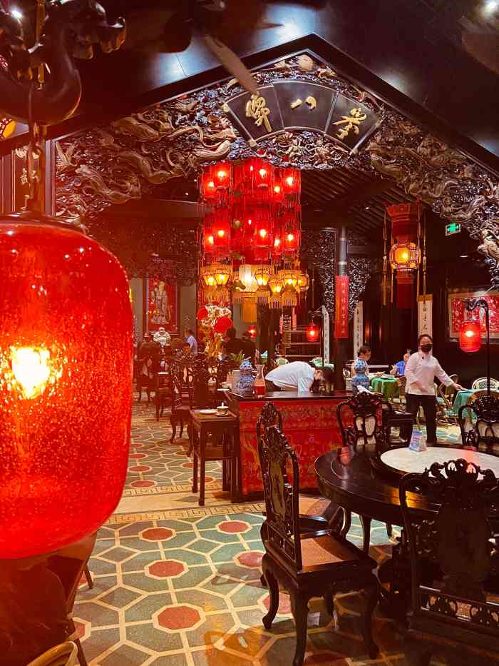 誉八仙茶室酒楼(新天地店)-"推荐银鳕鱼和芝士虾块.