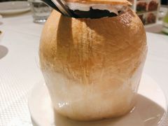 椰子水-新加坡海鲜共和(名胜世界圣淘沙海滨坊)