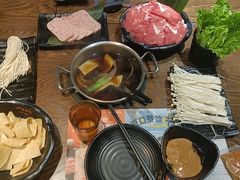 -呷哺呷哺 小火锅 (浦东新欧尚超市店)