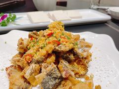 -鼎泰亨·海鲜牛肉餐厅(滨江店)