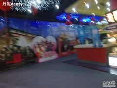 -SFC上影影城(新世界店)