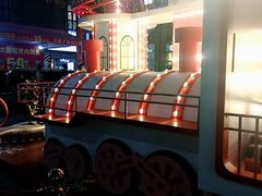 -曼谷一号酒店(深圳龙华大浪商业中心店)