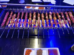 -黑门烤肉