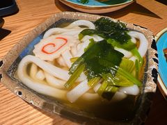 -枝魯枝魯自助料理