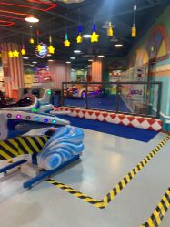 -咔叮卡丁·儿童室内赛车馆