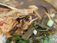 -狼狼一碗螺蛳粉·24小时营业