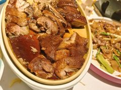 -八府香鸭·啫啫煲(华山路店)