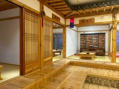 -恒坤北纬42度温泉洗浴(公园路店)