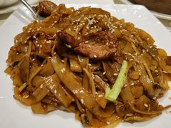干炒牛河-衡山汇·高级粤菜(霄云路店)