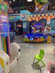 -卡通尼乐园(武汉凯德1818店)