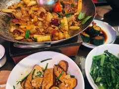 -富正毅三下锅·湘西韵味(天门山索道店)