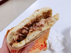 肥瘦腊汁肉夹馍-薛昌利大米面皮(南关正街店)