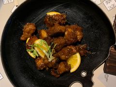 -穹六人间 people 6(岳阳路店)