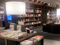 -茑屋书店(天目里店)