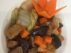 -Neary Khmer Restaurant