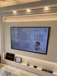 -小梨专业脱毛连锁机构