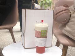-奈雪的茶(湖滨银泰in77C区PRO店)