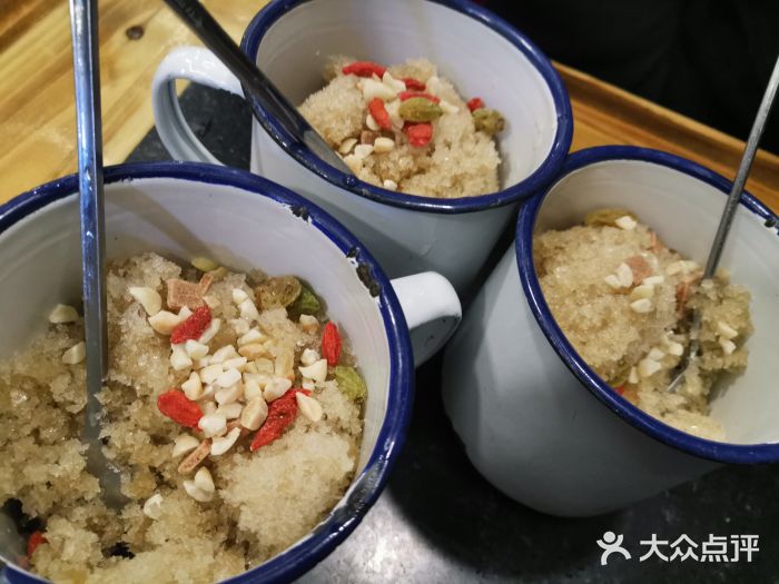 渝江湖老火锅(观音桥店)冰汤圆图片