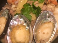 港式鲜虾鲍鱼鸡-嘉厨小馆(宜山路店)
