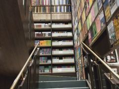 -钟书阁(群光广场店)