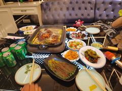 -星璨火吧KTV聚会餐厅(丰庆路店)
