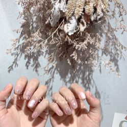 -米小兔美甲美睫