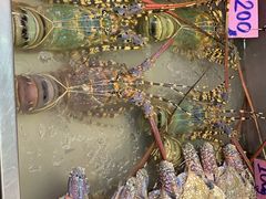 -J Daeng Seafood