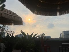 -拖板鞋咖啡旅行酒店(春熙路地铁站店)