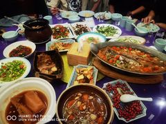 -西江美食舫·江西菜(健德桥店)