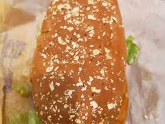 果木香风味烤鸡腿汉堡-汉堡王(上海虹口龙之梦)