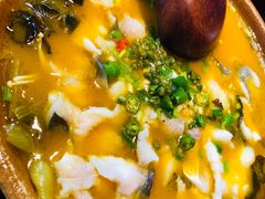 -东家小院金汤酸菜鱼(南阳路店)