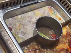 -巴渝瓦肆重庆鲜火锅(宝龙环湖店)