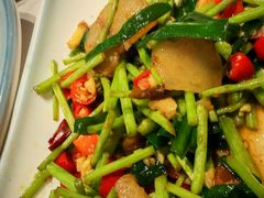 -鄱阳湖·江西小炒·瓦罐煨汤(五道口店)