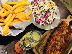 -Ribs & Burgers The Rocks