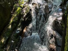 -藏龙百瀑风景区