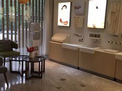 -杭州西湖湖滨银泰亚朵酒店