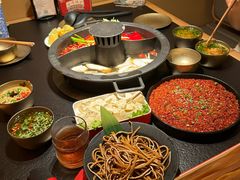 -晓宇重庆火锅(西安荟聚店)