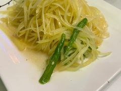 -茅台镇网红溶洞餐厅·茅帮菜馆