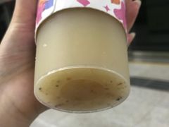 -奈雪的茶(华侨城创意园店)