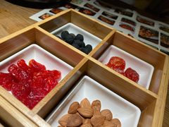 四格小食-九锅一堂酸菜鱼(新南凯德直营店)