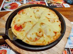 火腿大虾披萨-路易十三西餐厅(西关新天地店)